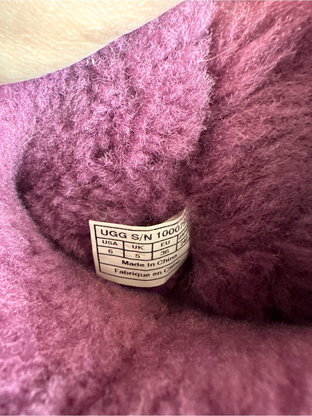 Ugg pink boots - Picture 3 of 3